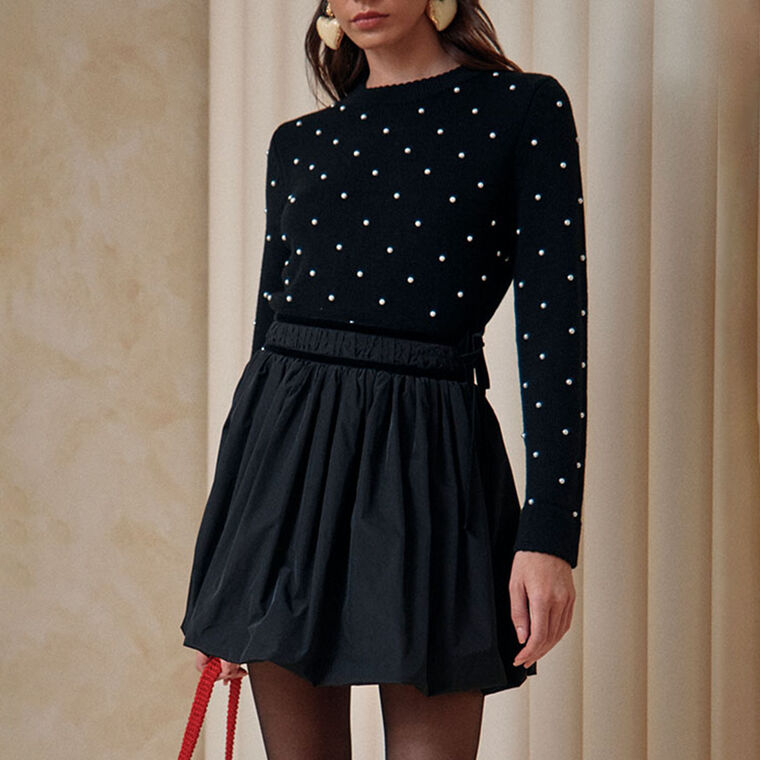 Deveraux Sweater image number null