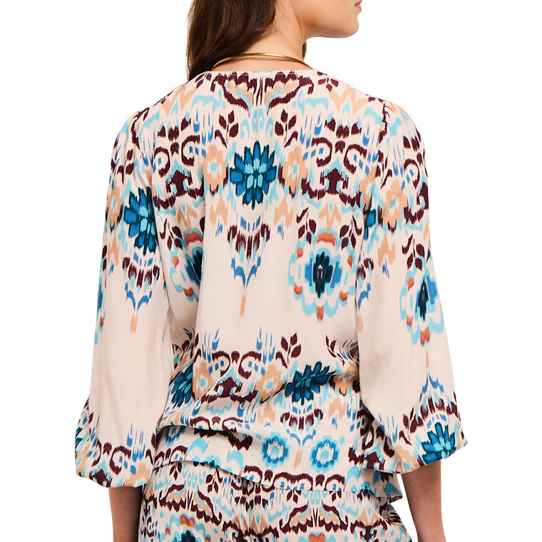 Jocelyn 3/4 Sleeve V-Neck Top image number null