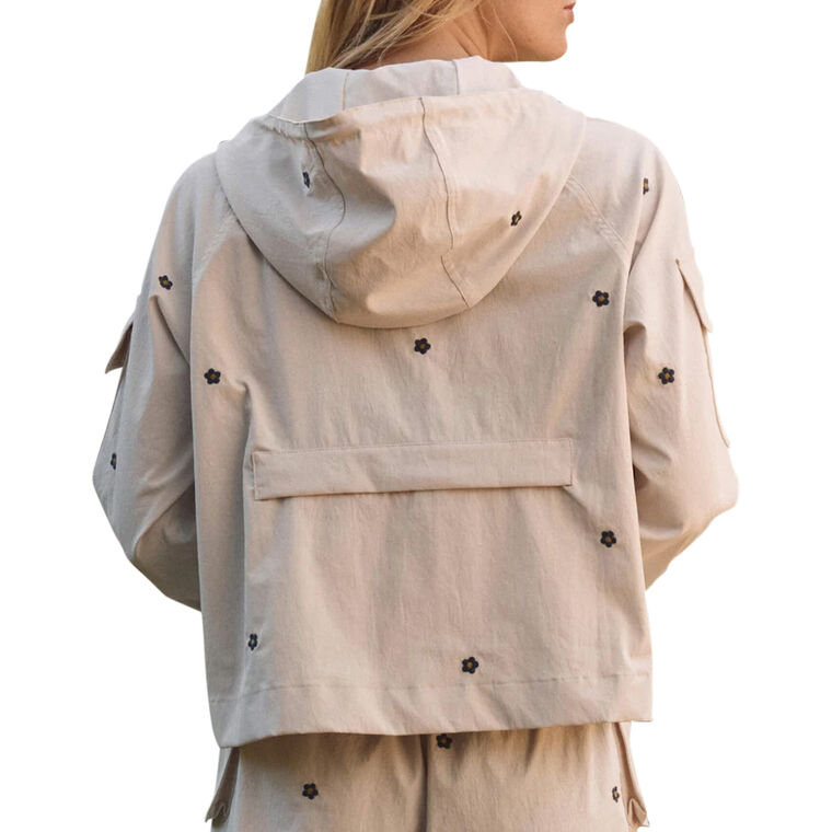 The Embroidery Cropped Trailhead Pullover image number null