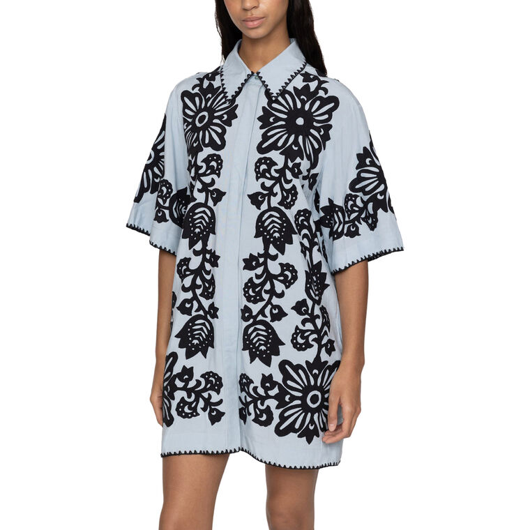 Liliana Short Sleeve Applique Mini Dress image number null