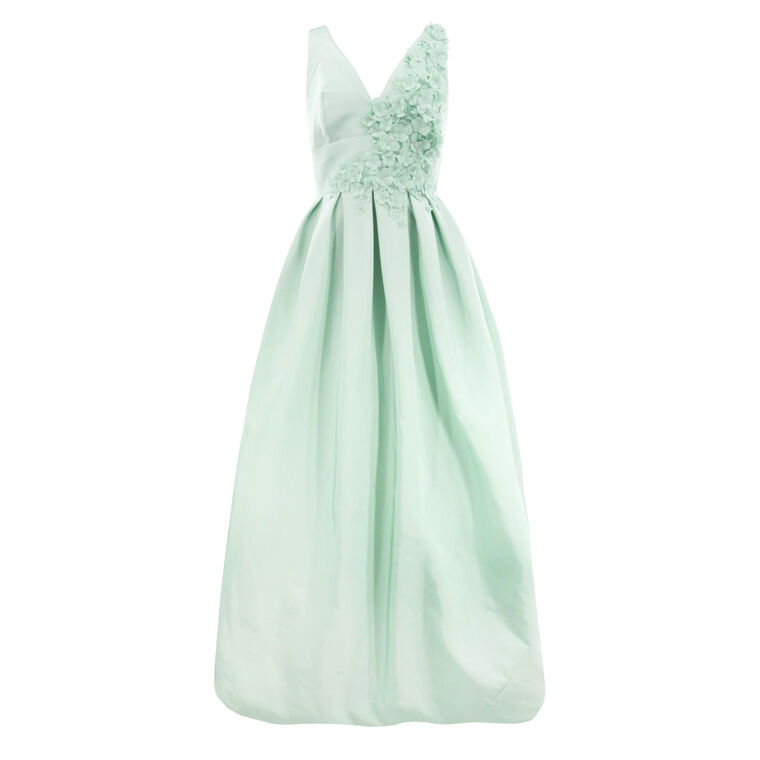 V-Neck Gown With Petals image number null
