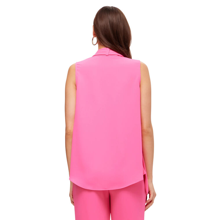 Circuit Sleeveless V-Neck Top In Double Georgette image number null