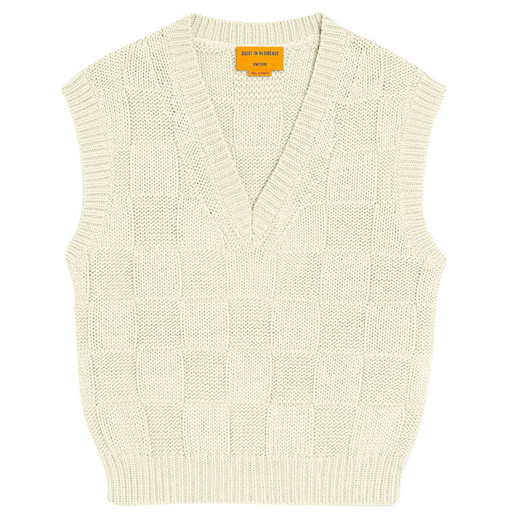 Checker Knit V-Neck Vest image number null