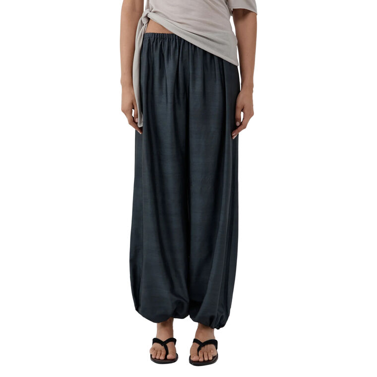 Silk Adjustable Balloon Pants image number null