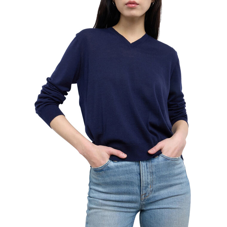 The Oscar Long Sleeve V-Neck Sweater image number null