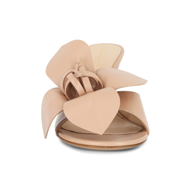 Lucilla 85mm 3D Flower Mule image number null