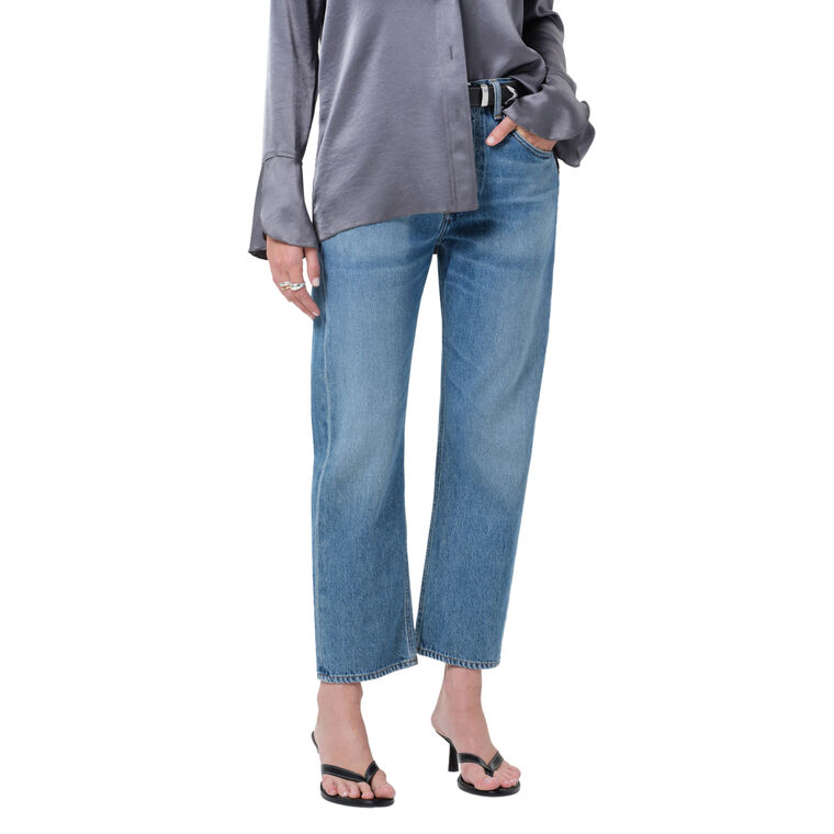 Winslow Low-Rise Cropped Boyfriend Jean image number null