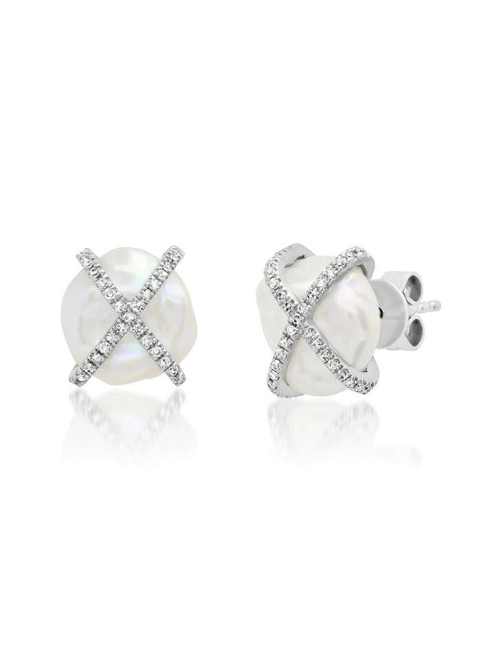 Keshi Diamond Studs image number null