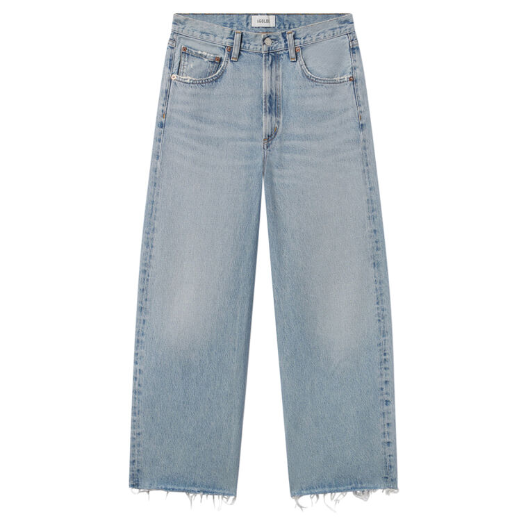Low Curve Fray Cropped Jean image number null