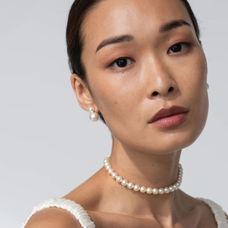 Pearl Ribbon Tie image number null
