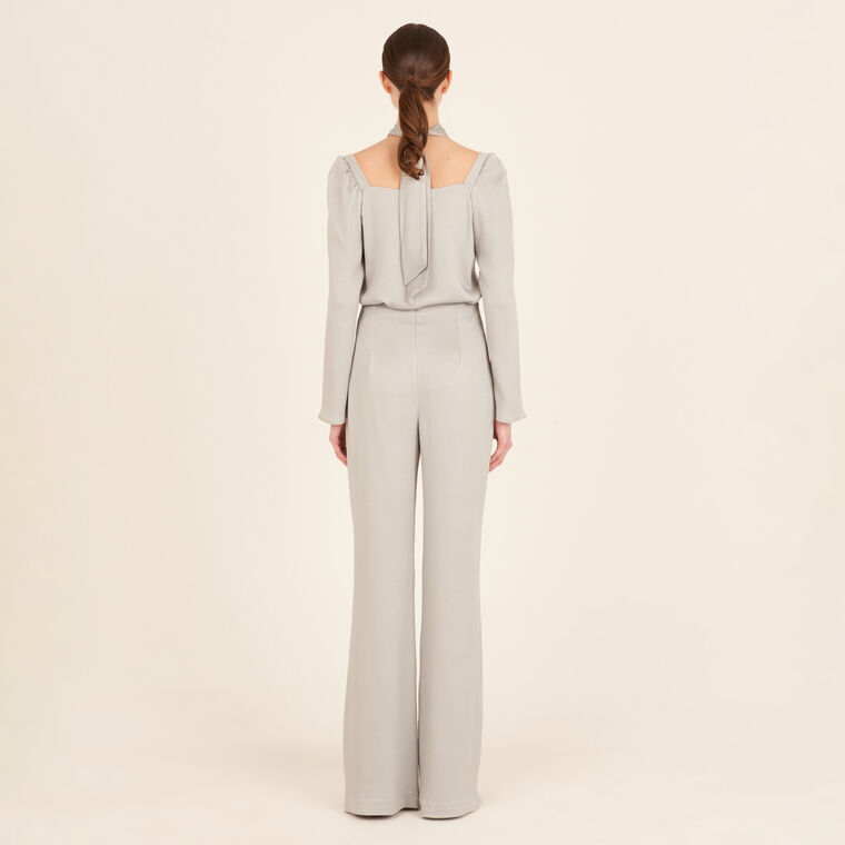 Andie Pant image number null