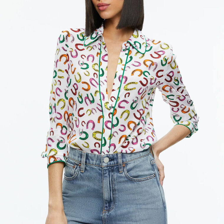Willa Horse Shoe Print Top image number null