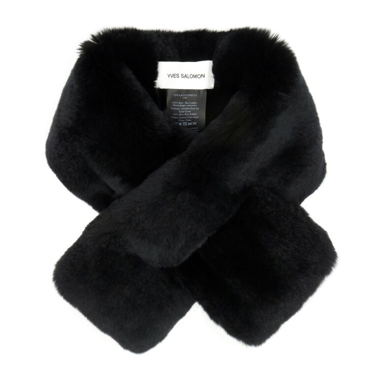Fur Scarf image number null