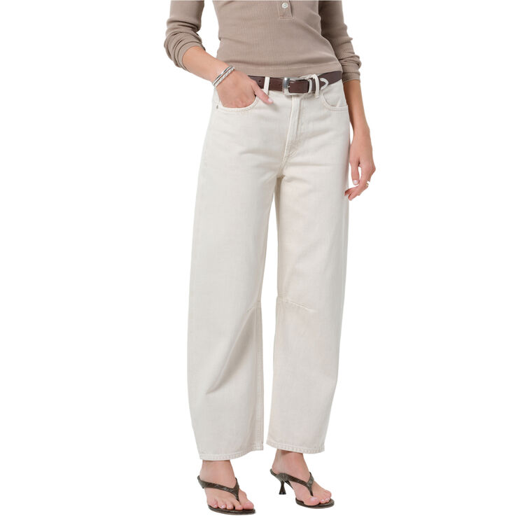 Miro High Rise Barrel-Leg Jean image number null