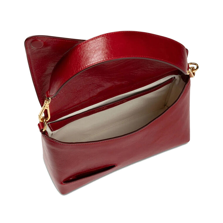 Oscar Baguette Crossbody image number null