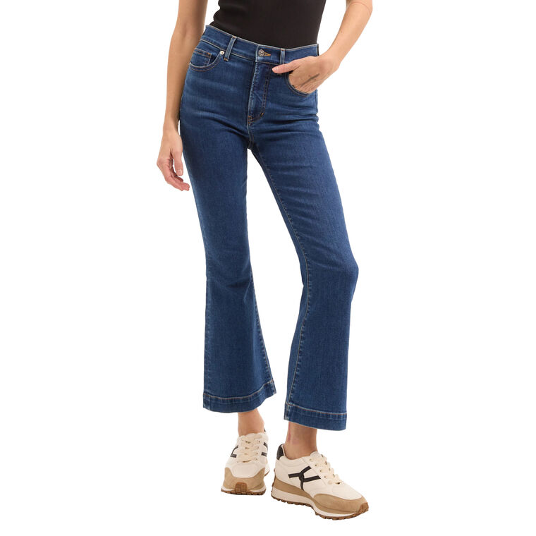 Carson High-Rise Kick-Flare Jean image number null