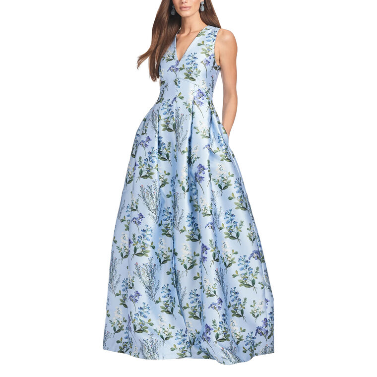 Brooke Sleeveless V-Neck Box Pleat Gown image number null