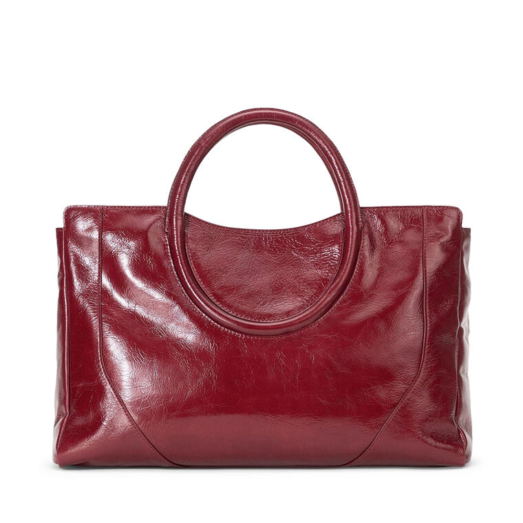 Maude Satchel image number null