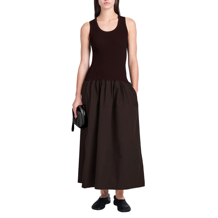 Malia Sleeveless Midi Dress In Peached Poplin image number null