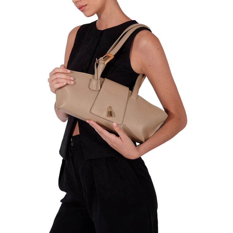 Trocadero Handbag image number null