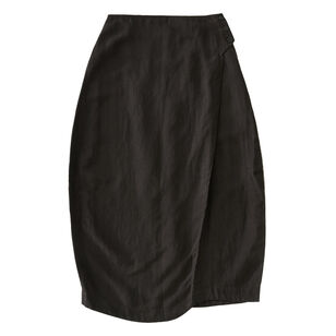 Deep Pleat Curved Skirt