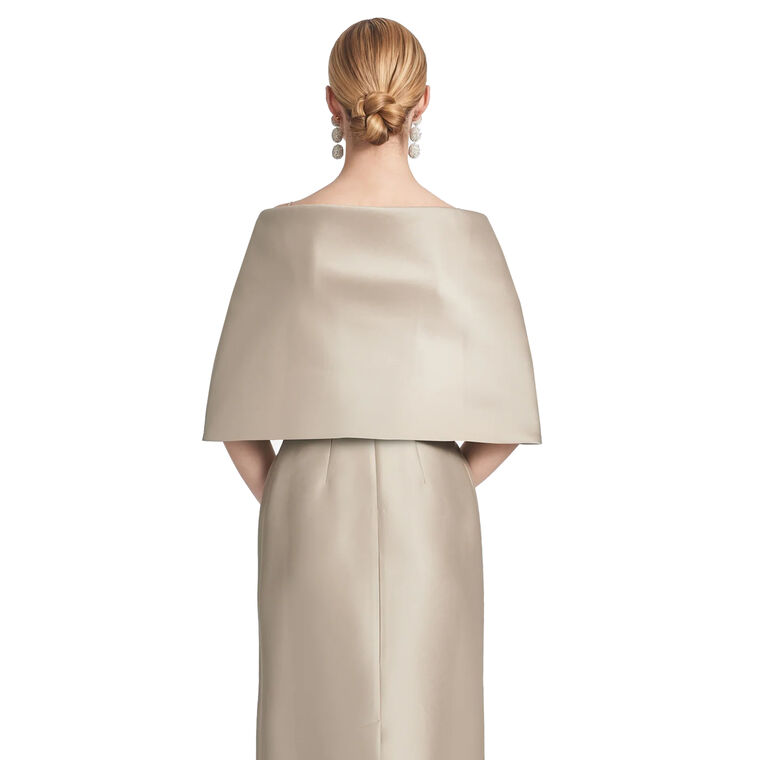 Hug Shawl image number null