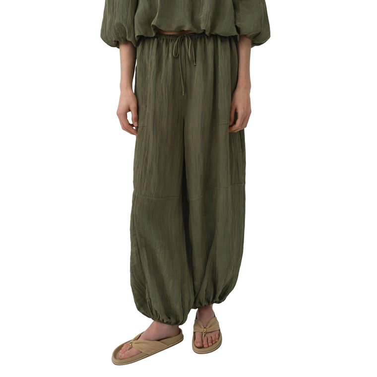Freya Parachute Pant image number null