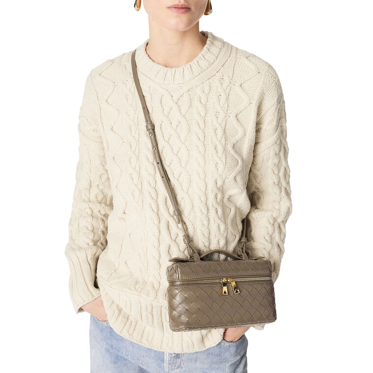Bang Bang Vanity Case image number null