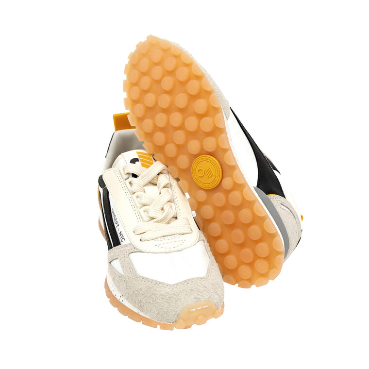 Toronto Sneaker image number null