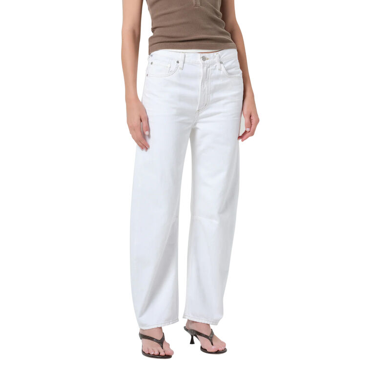 Miro Cropped Barrel-Leg Jean image number null